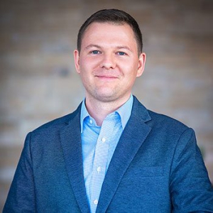 Jacek Panieczko  - Biuro sprzedaży FIrmus Group